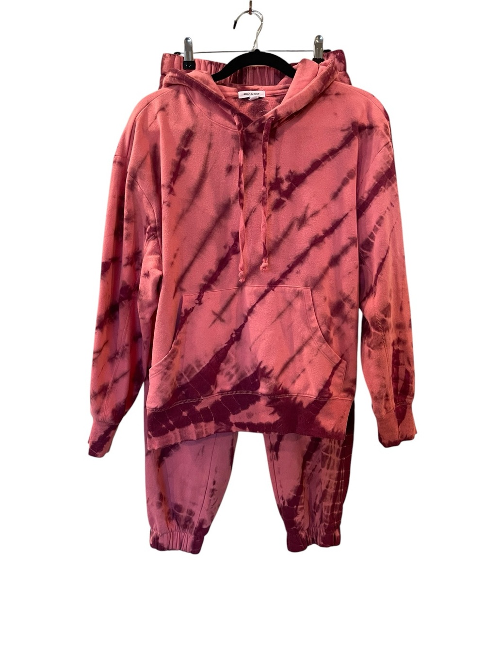 Stitch & Pine Women’s Tie Dye Sweatshirt Hoodie & Sweatpants Pink Size: Medium